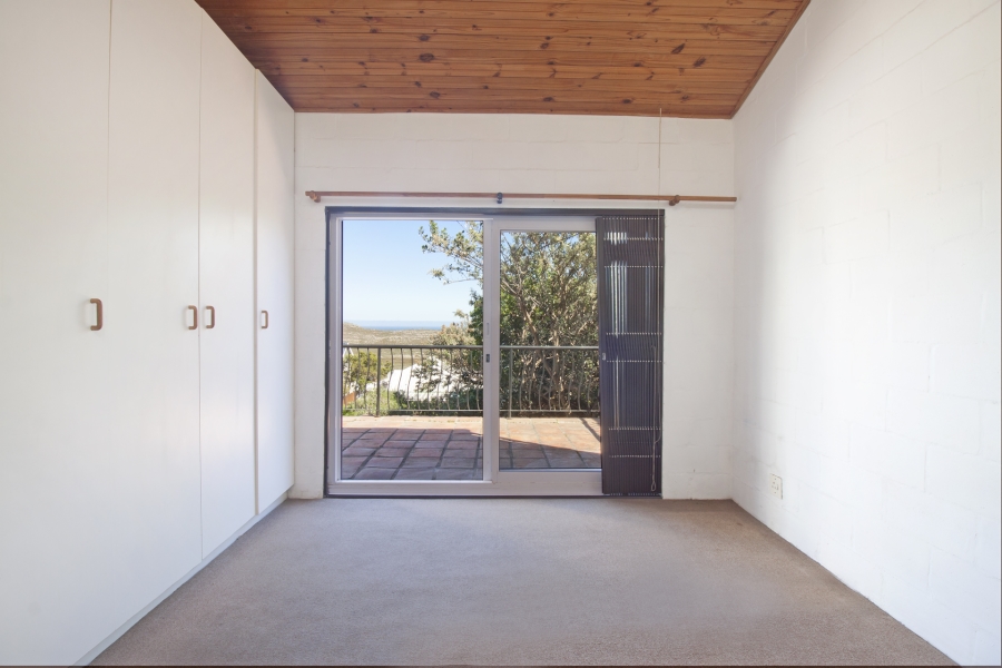 2 Bedroom Property for Sale in Scarborough Western Cape